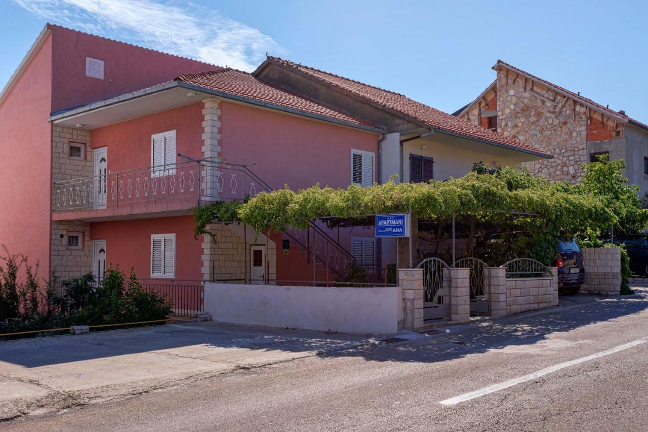 Apartments Ana Buratovic Stari Grad  Exteriér fotografie