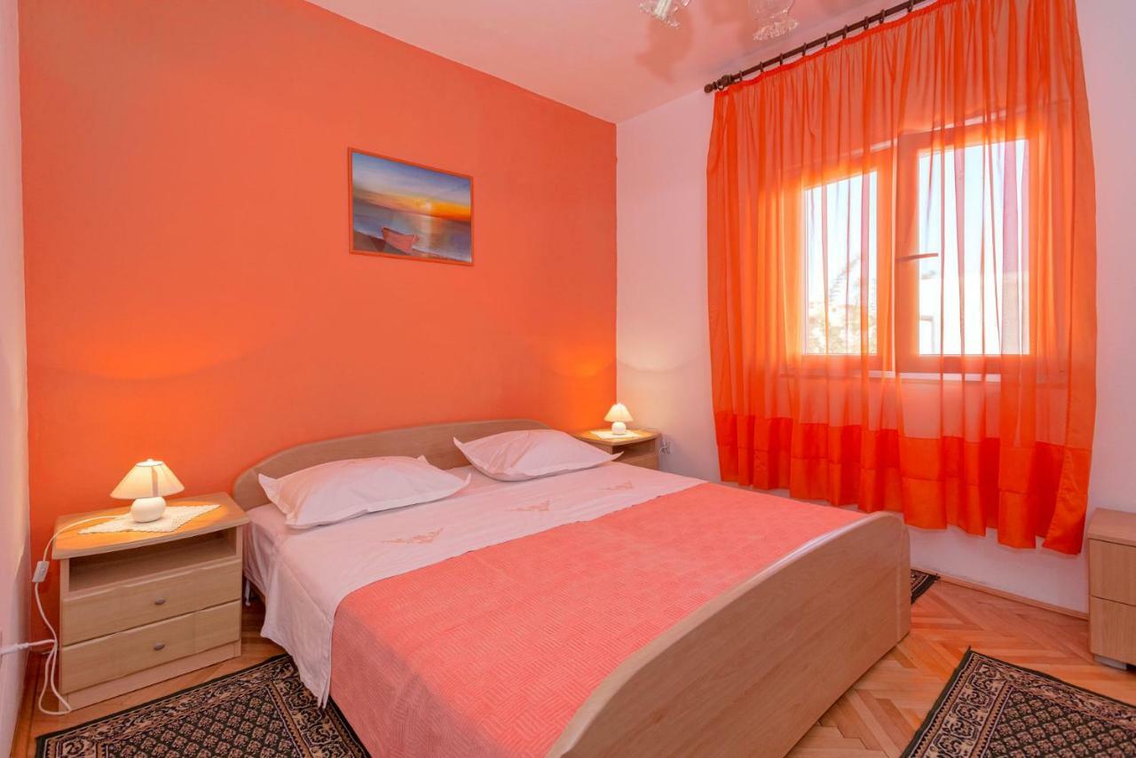 Apartments Ana Buratovic Stari Grad  Exteriér fotografie
