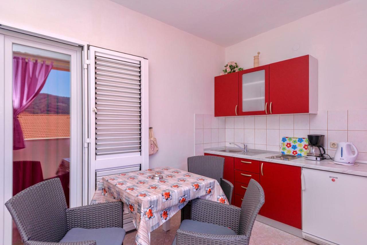 Apartments Ana Buratovic Stari Grad  Exteriér fotografie